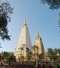 วัดพระธาตุหนองบัวอุบลราชธานีวัดพระธาตุหนองบัวอุบลราชธานี